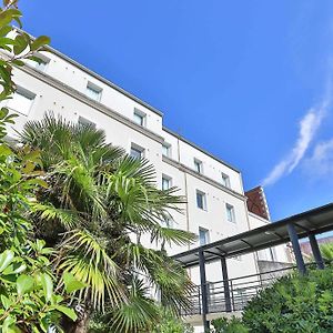 B&B HOTEL Les Sables-d'Olonne Centre Gare